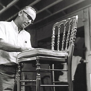 桜子　Ciro クラシカル　５DR アクセント　ホールキャビネット Curio Cabinets